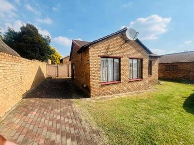 House for sale in Kempton Park
