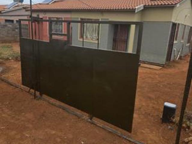 House for sale in Vosloorus, Gauteng