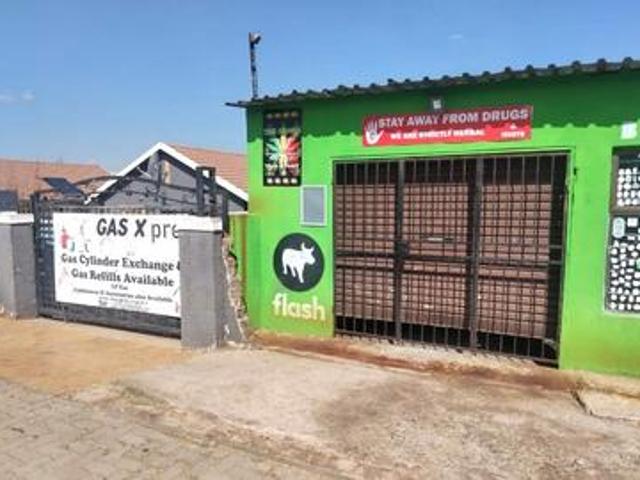 House for sale in Vosloorus, Gauteng