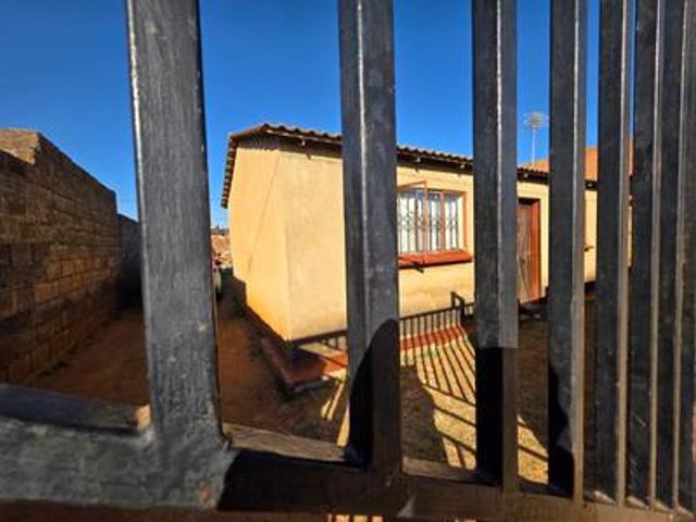House for sale in Kagiso, Gauteng
