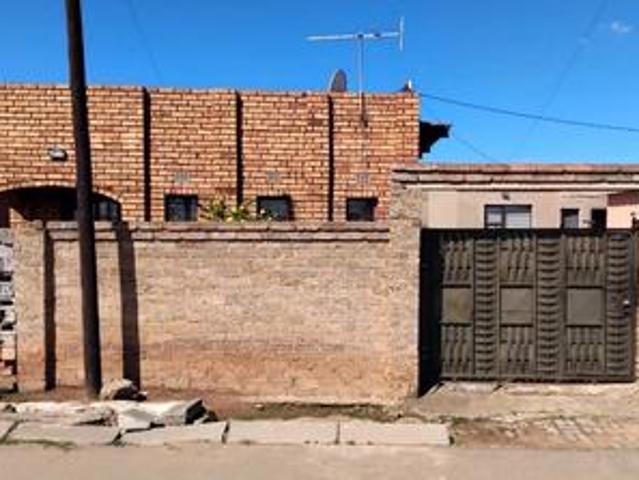 House for sale in Soweto, Gauteng