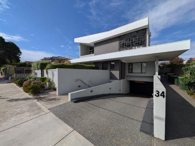House for rent in Ormond, Melbourne