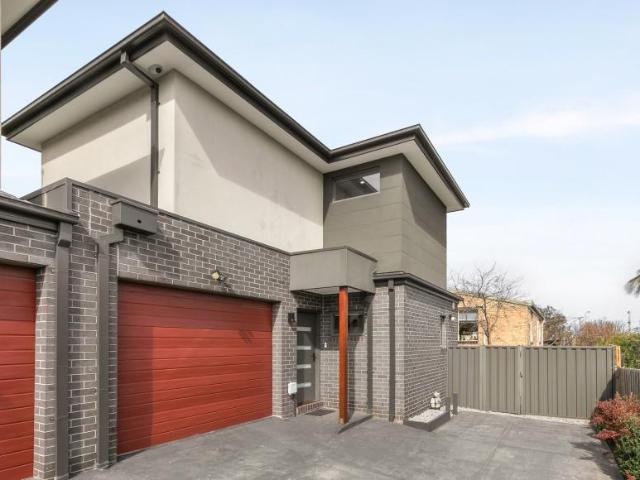 House for rent in Pascoe Vale South, Melbourne
