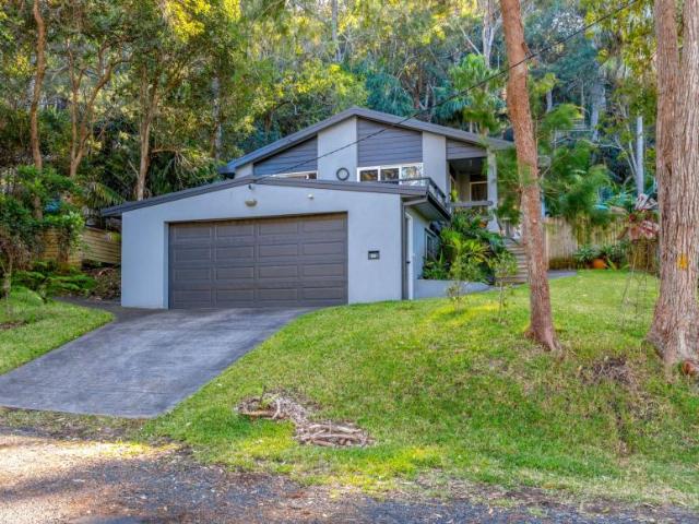House for sale in Pearl Beach, New South Wales