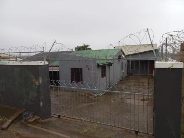 House for sale in Redfern, Phoenix