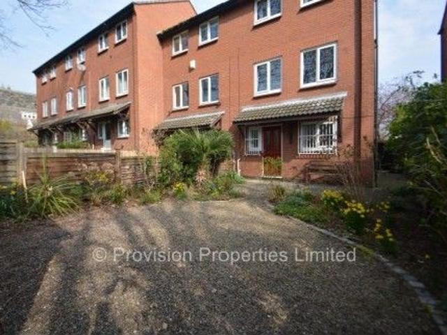 House for rent in Little London, West Yorkshire