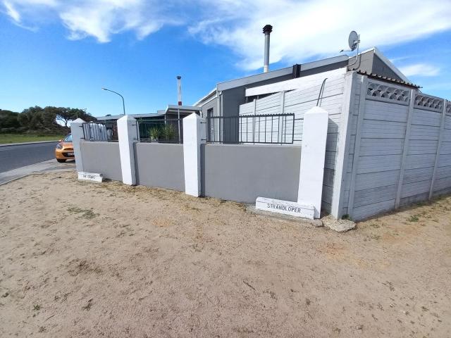 House for rent in Mitchells Plain, Western Cape
