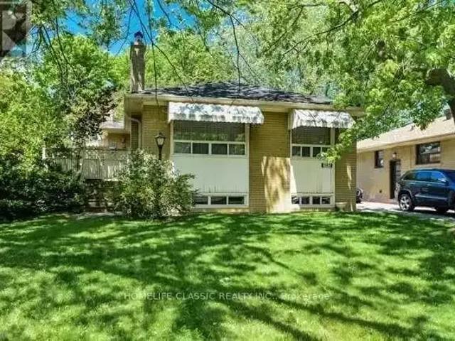 House for rent in Richmond Hill, Golden Horseshoe