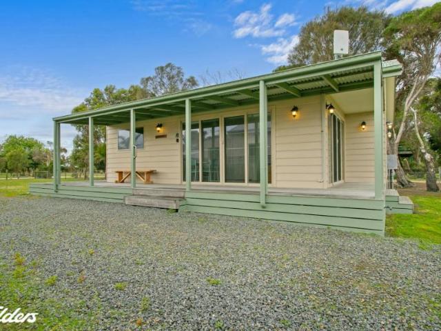 House for sale in Robertsons Beach, Shire of Wellington