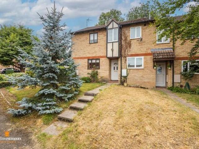 House for sale in Overslade, New Bilton