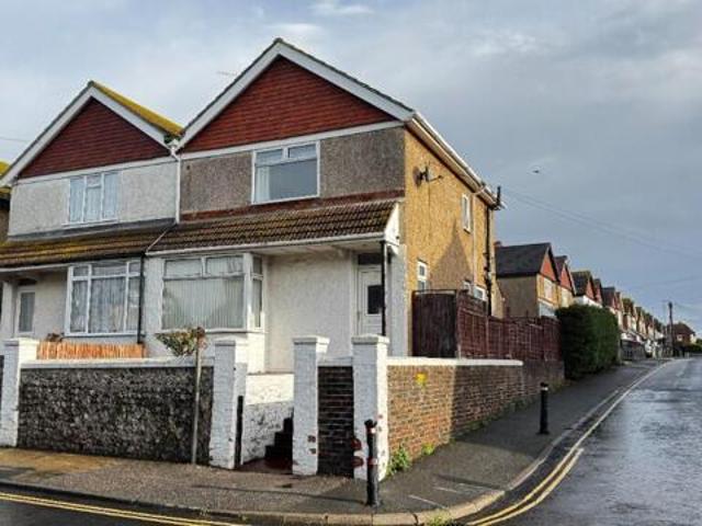 House for sale in Seaford, Iford