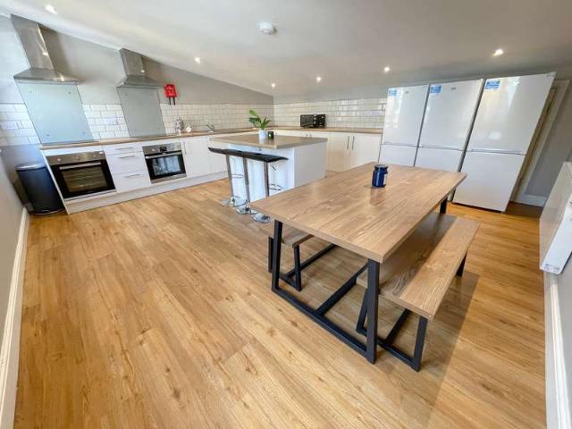 Room for rent in Canning / Georgian Quarter, Calderstones