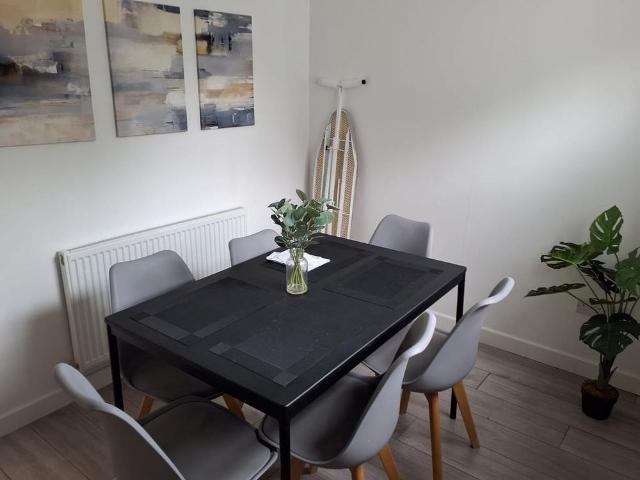 Room for rent in Vinters Park, Midway