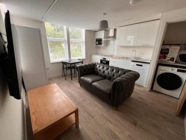 Room for rent in Abbey Park, Barton In Fabis