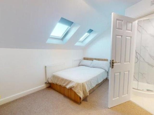 Room for rent in Rose Hill, Burnley