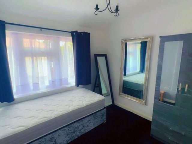Room for rent in Greater London