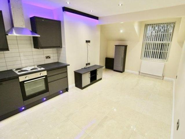 Room for rent in Hyde Park, Isle Of Man