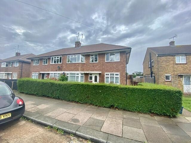 House for rent in Alton Barnes, Essex