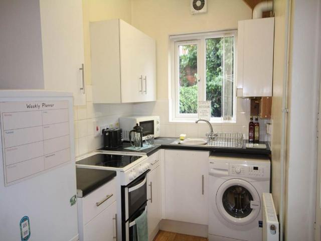 Room for rent in New Zealand, Derby