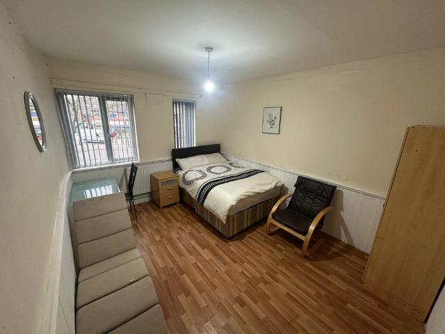 Room for rent in Bartley Green, West Midlands