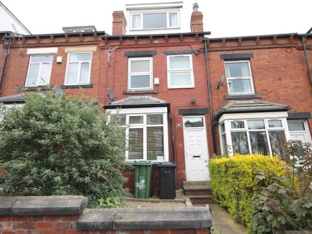 Room for rent in Burley, West Yorkshire