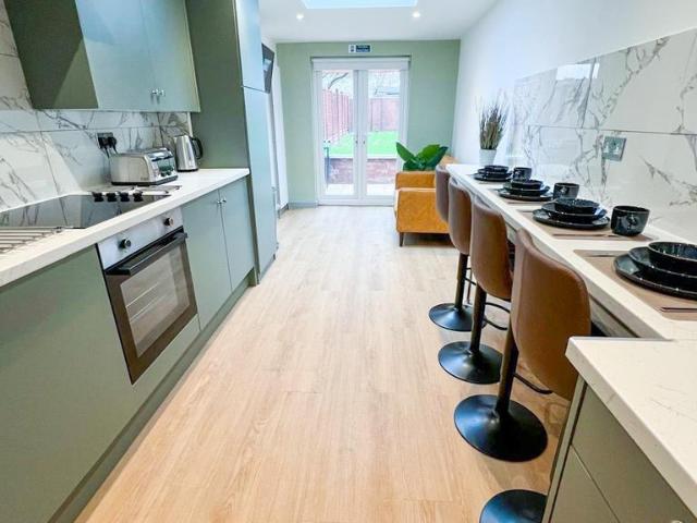 Room for rent in Brompton, Gillingham