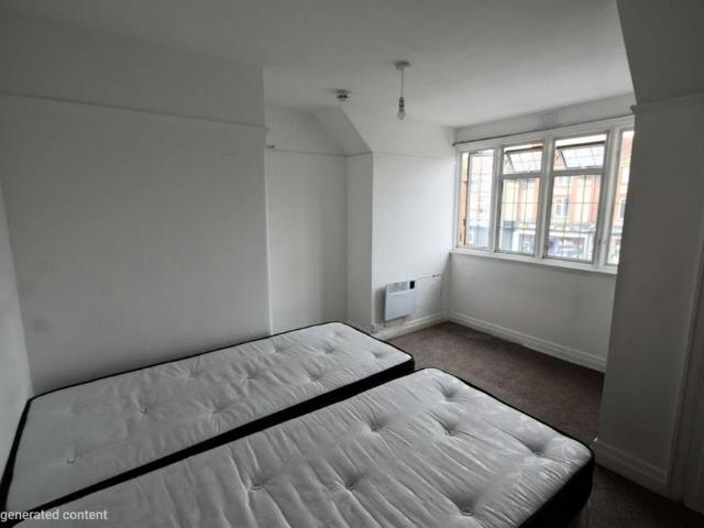 Room for rent in London Borough of Croydon, Waddon