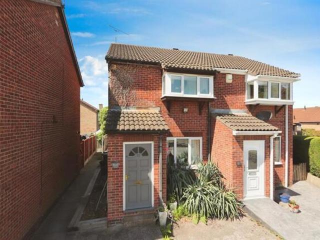 House for sale in Sheffield, Crystal Peaks