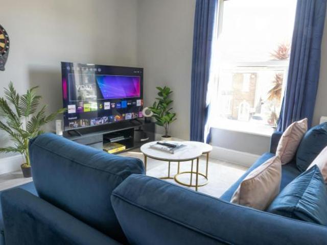 House for rent in Chalkwell, Oad Street