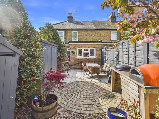 House for sale in New Town, Eton
