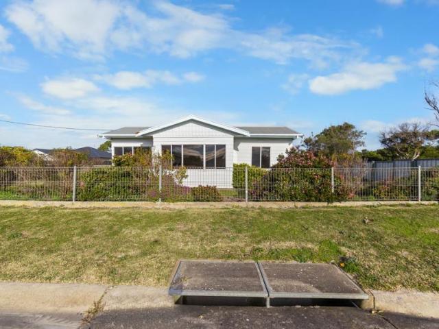 House for sale in Southend, Wattle Range Council