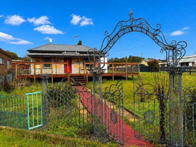 House for sale in St Marys, Break O'Day