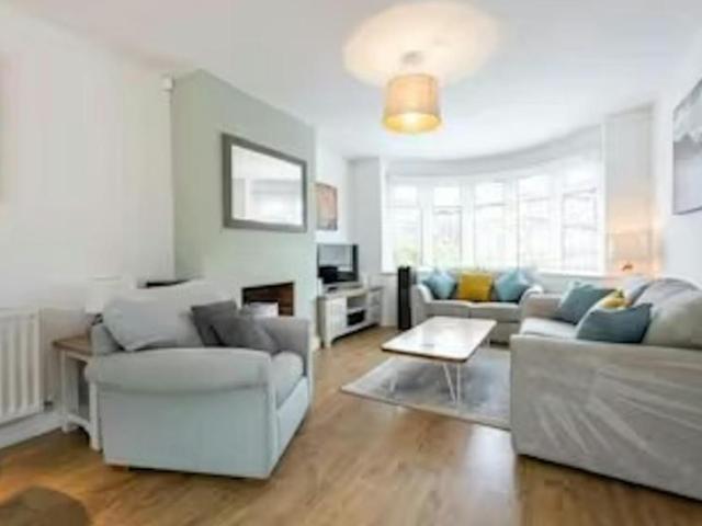 House for rent in Cheadle, Greater Manchester