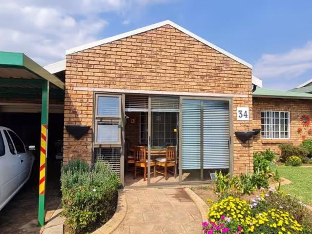 House for sale in Sunair Park, City of Ekurhuleni Metropolitan Municipality
