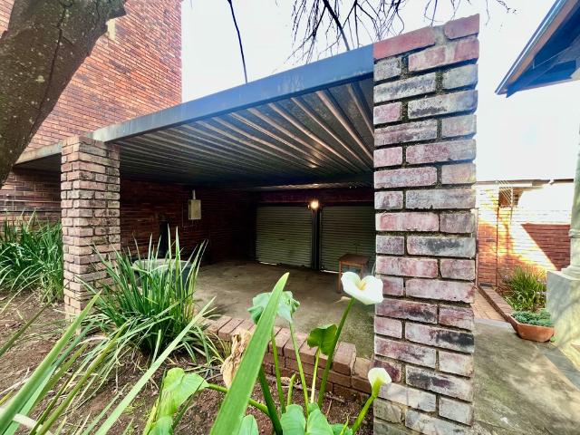 House for rent in Vosloorus, Gauteng