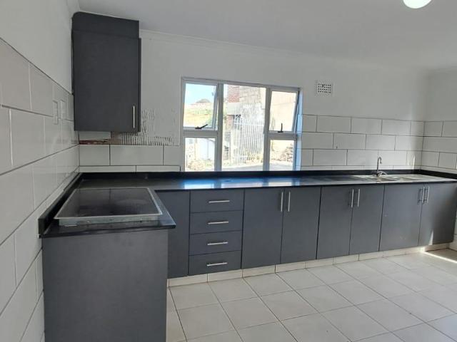 House for rent in Chatsworth, Kwazulu-natal