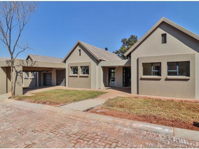 House for rent in Hartbeespoort Dam Nature Reserve, North West