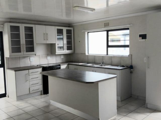 House for rent in Langebaan, Saldanha Bay Local Municipality