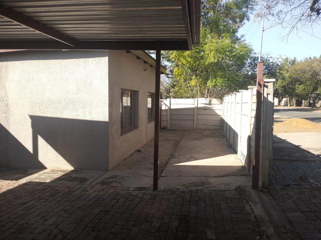 House for rent in Waterkloof, Gauteng