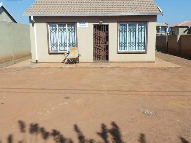 House for rent in Protea Glen, Soweto
