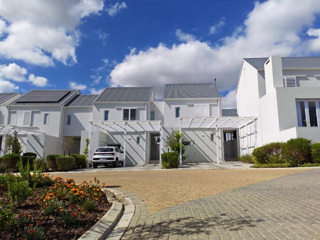 House for rent in Voliere Estate, Stellenbosch Local Municipality