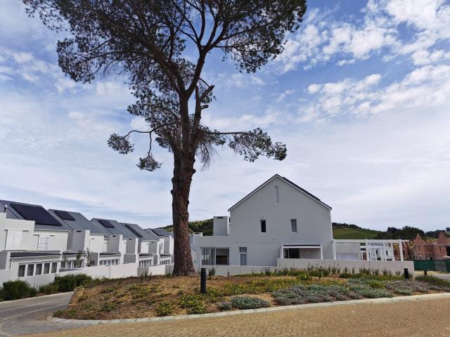 House for rent in Voliere Estate, Stellenbosch Local Municipality