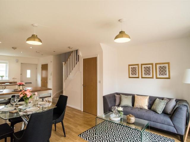 House for rent in Rossmore, Cheshire