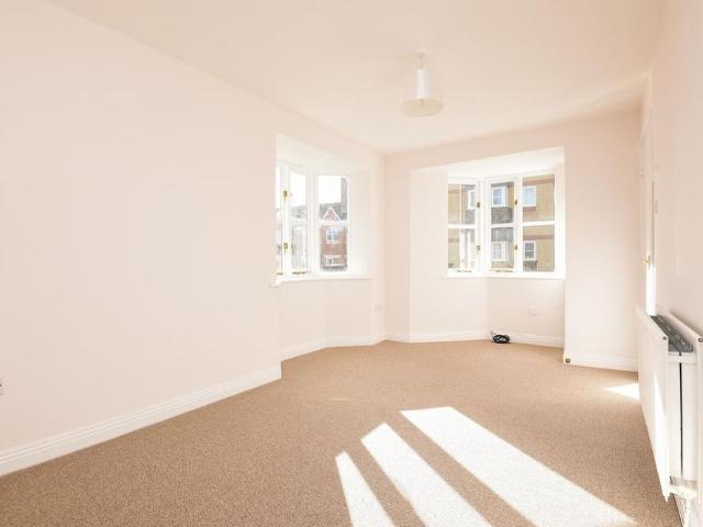 House for rent in The Slade, Oxfordshire