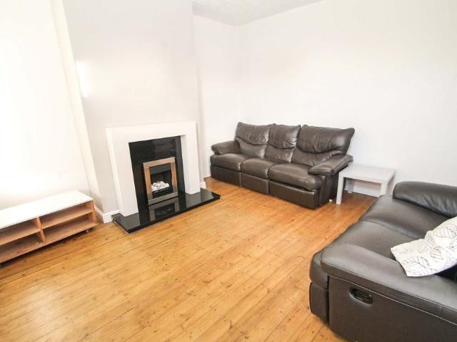 House for rent in Woodhouse, West Yorkshire