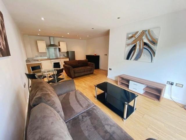 House for rent in St George's Quarter / Cultural Quarter, Calderstones
