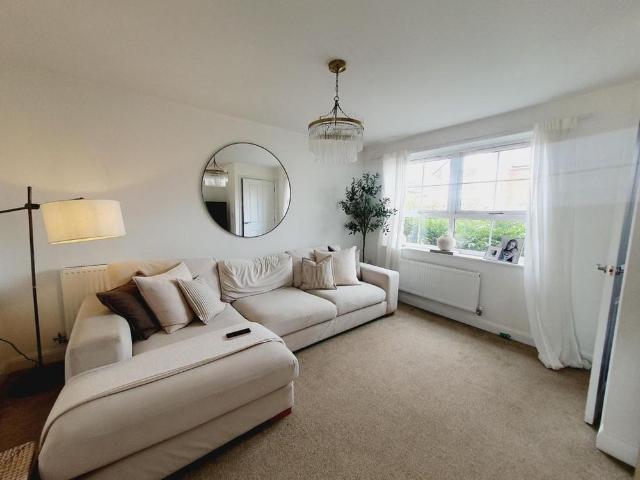 House for rent in Chichester, Littlecote