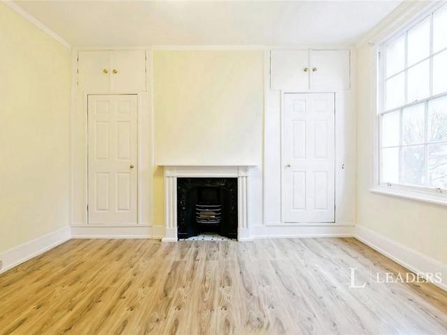House for rent in Ewens Farm, Golden Valley