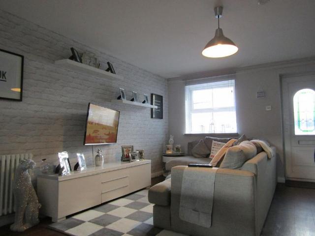 House for rent in Leyfields, Kettlebrook