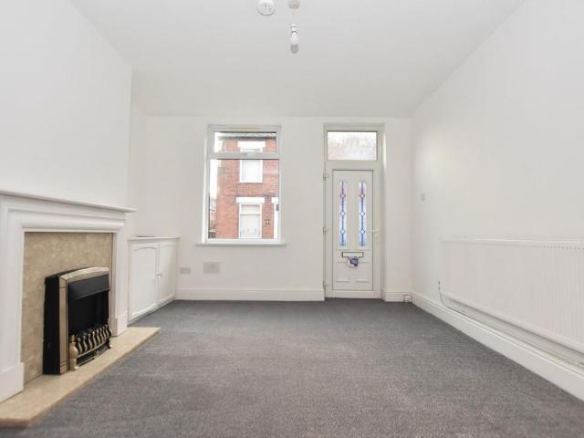 House for rent in Loundsley Green, East Midlands
